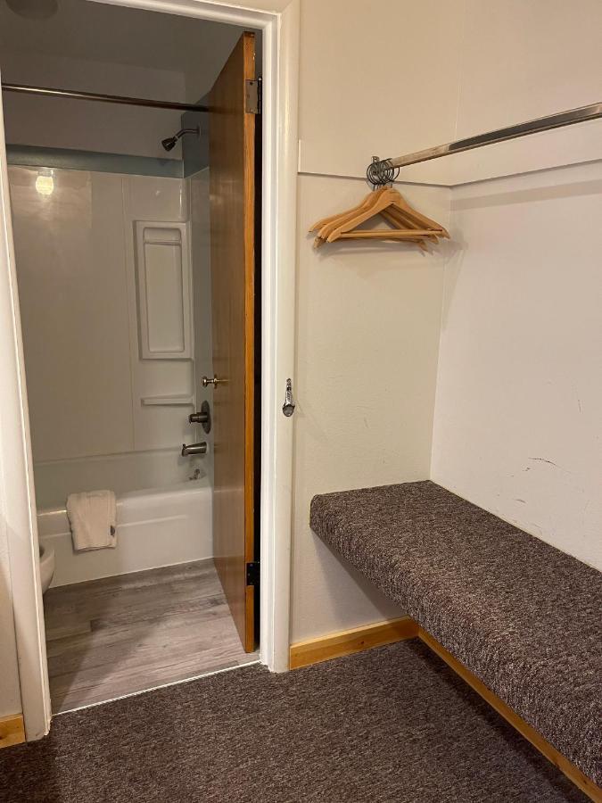Lava Mountain Lodge Dubois Extérieur photo